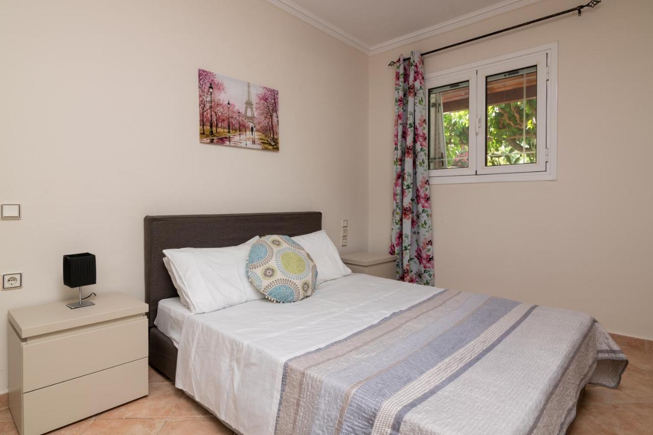 Vicky Apartament Argassi