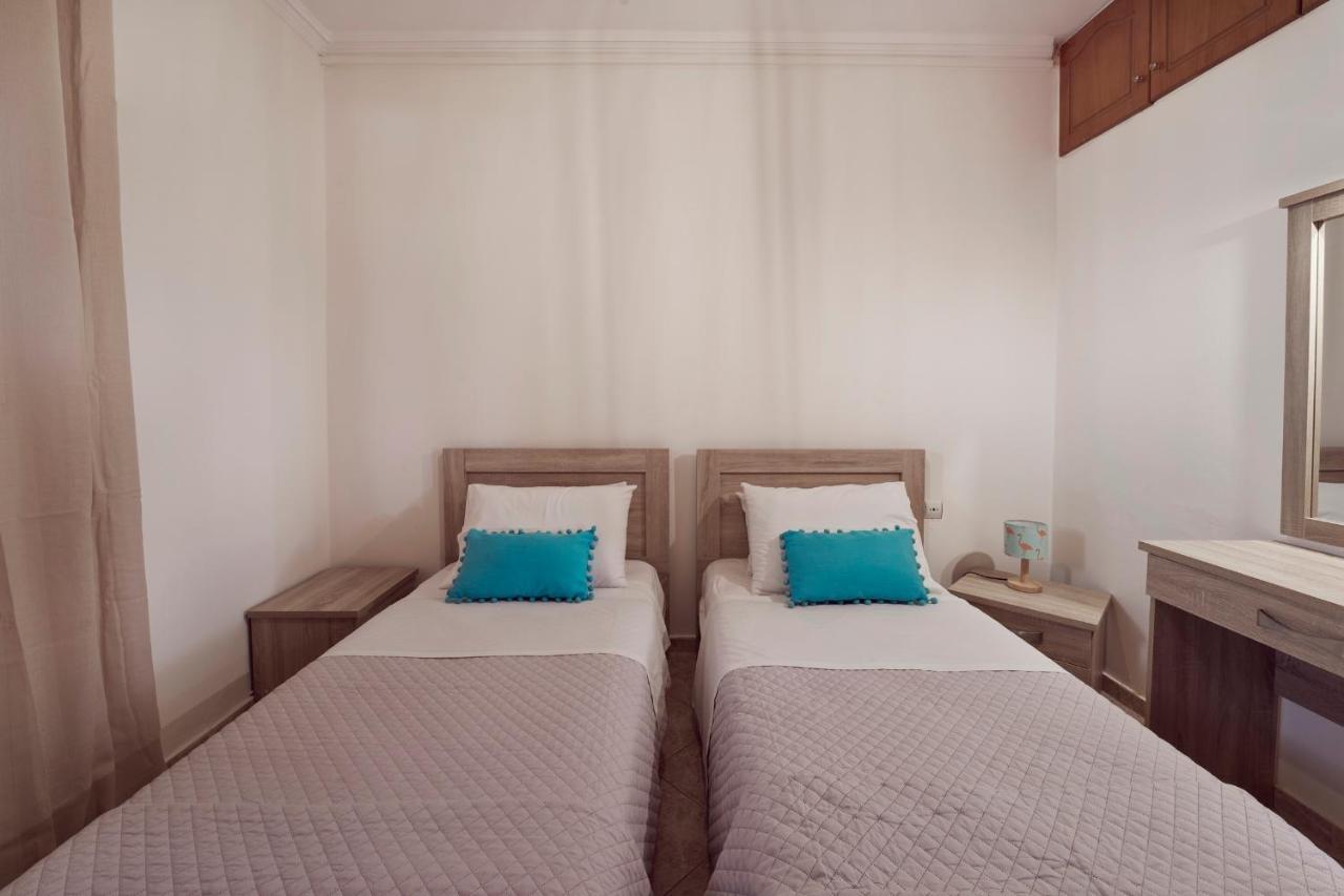 Apartament Vicky Argassi