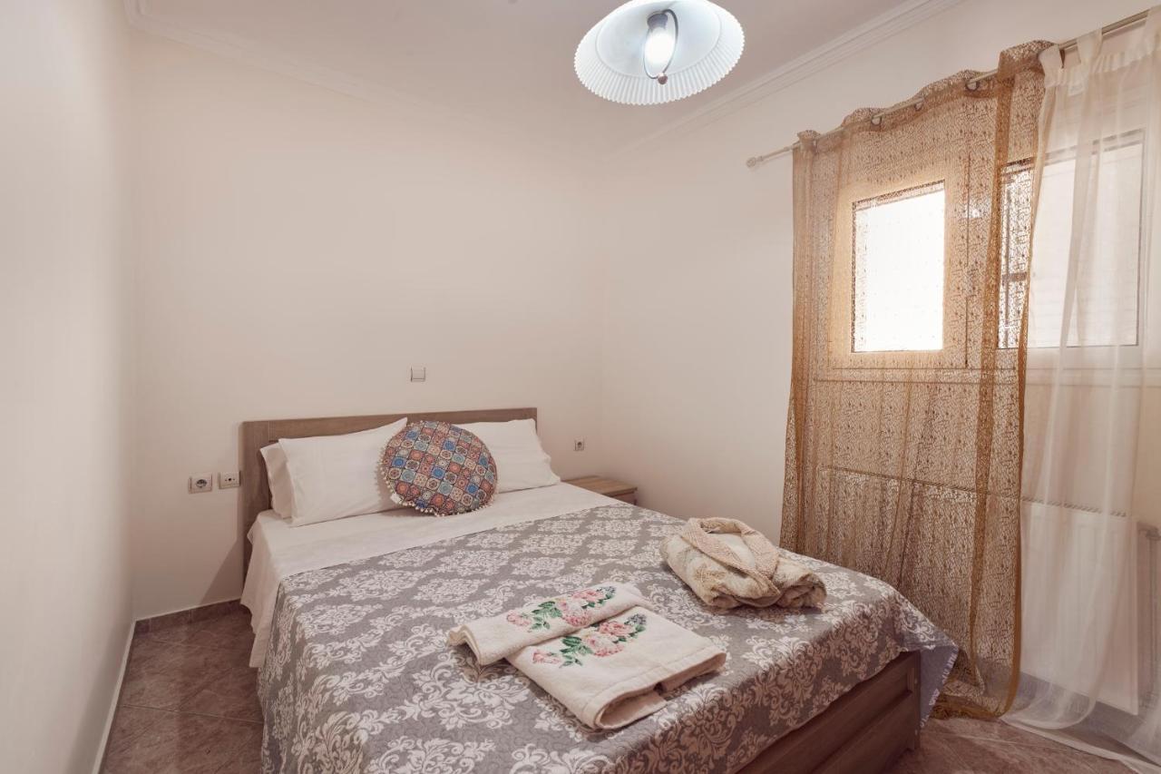 Apartament Vicky Argassi