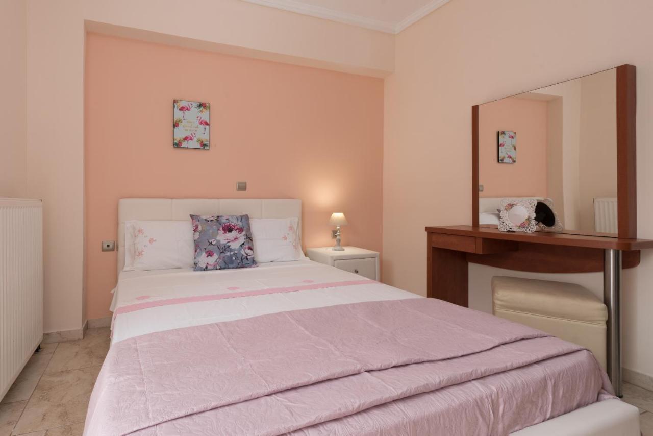 Apartament Vicky Argassi